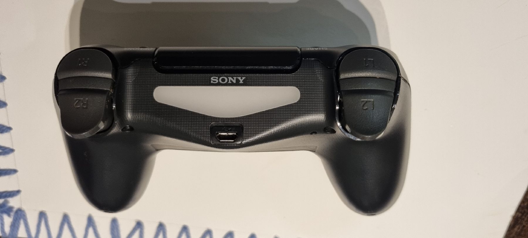 Controller: PlayStation 4 Dualshock Wireless Controller - Black! – Usato da Allschwil venduto da NDSS9483 1