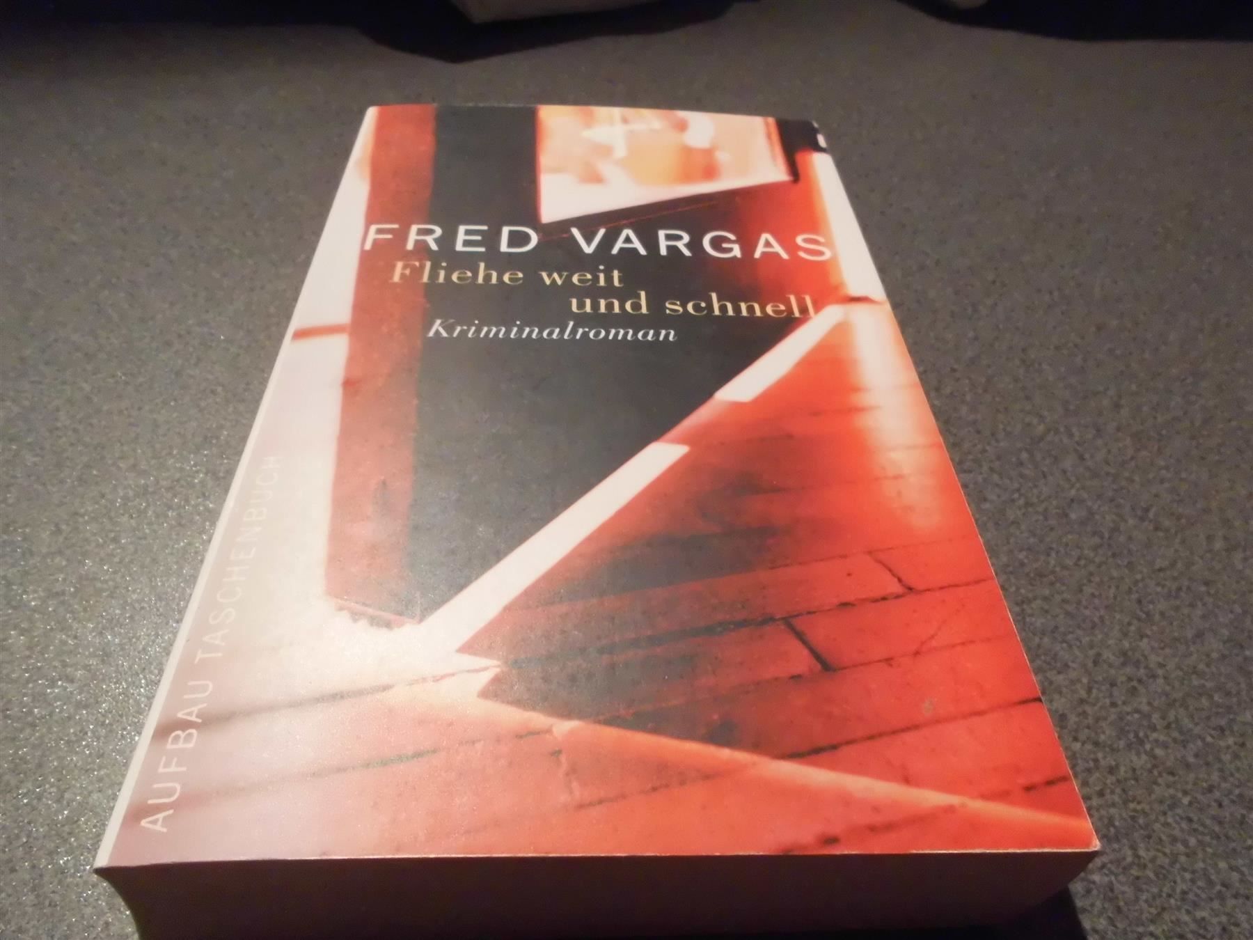 Libri: Fliehe weit und schnell, Fred Vargas – Usato da Zürich venduto da abraxas1291