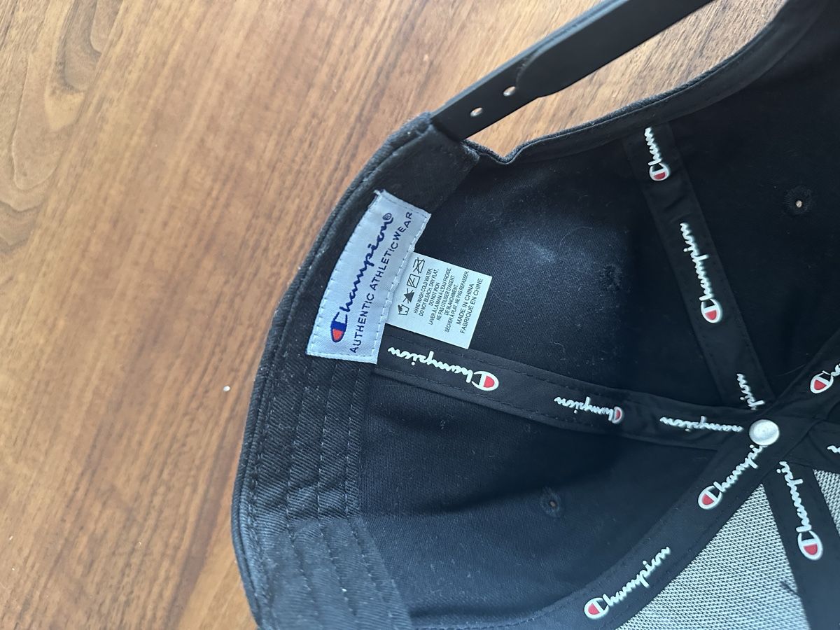 Champion Copricapi, berretti & cappellini: Champion Baseball Cap - Adjustable Snapback - Black – Usato da Adlikon b.Regensdf venduto da BillytheHoyle 3