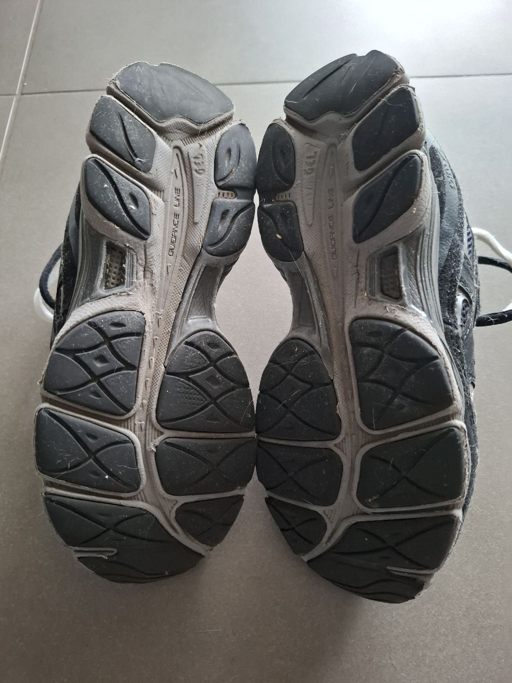 Asics Scarpe da uomo: Asics Gel Nyc  – Usato da Hunzenschwil venduto da sputnik26 4