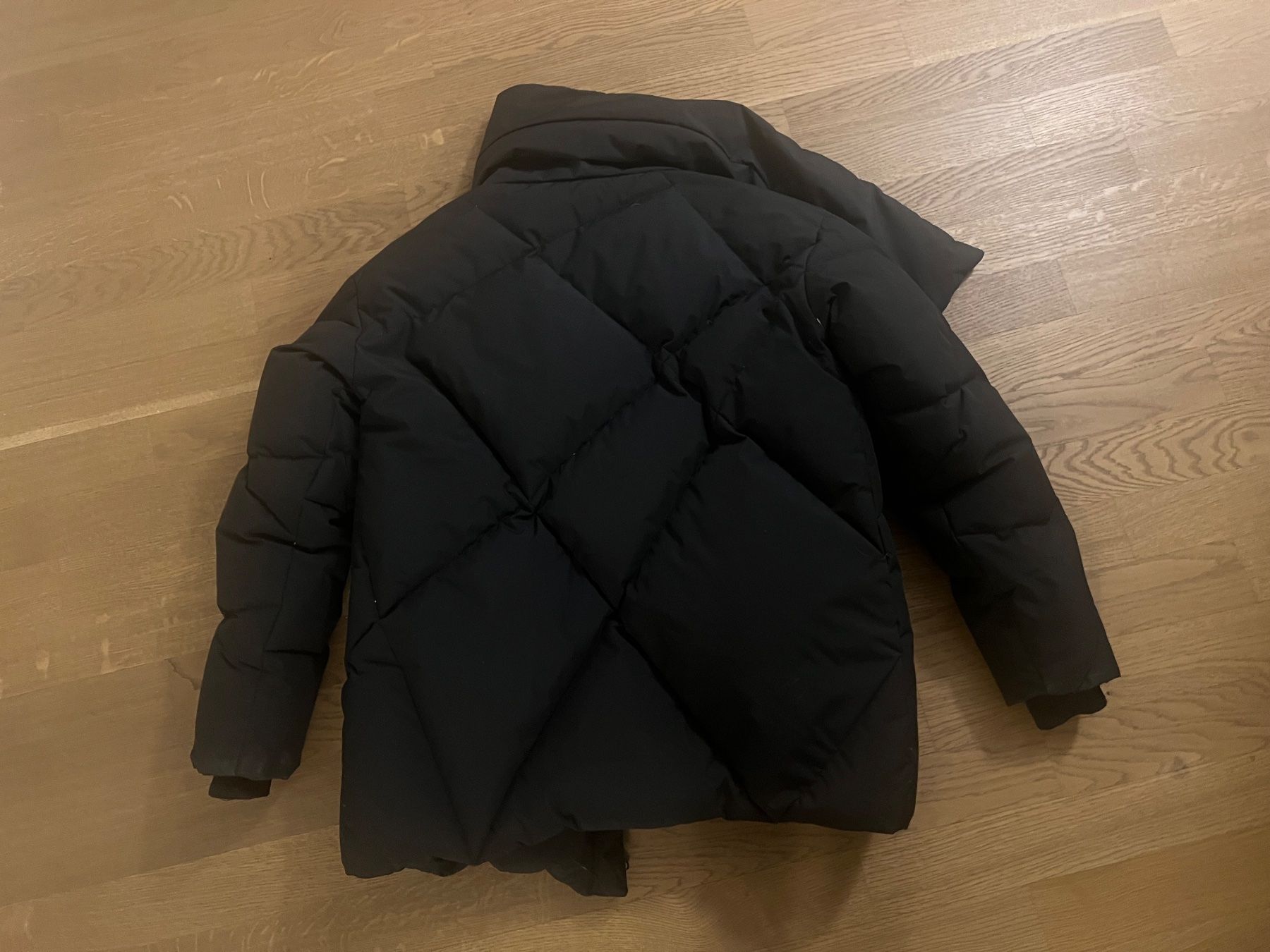 Stradivarius Giacche: Stradivarius Down Coat Jacke Jacket Parka Gr XS – Nuovo (secondo la descrizione) da Ebmatingen venduto da dartim 3