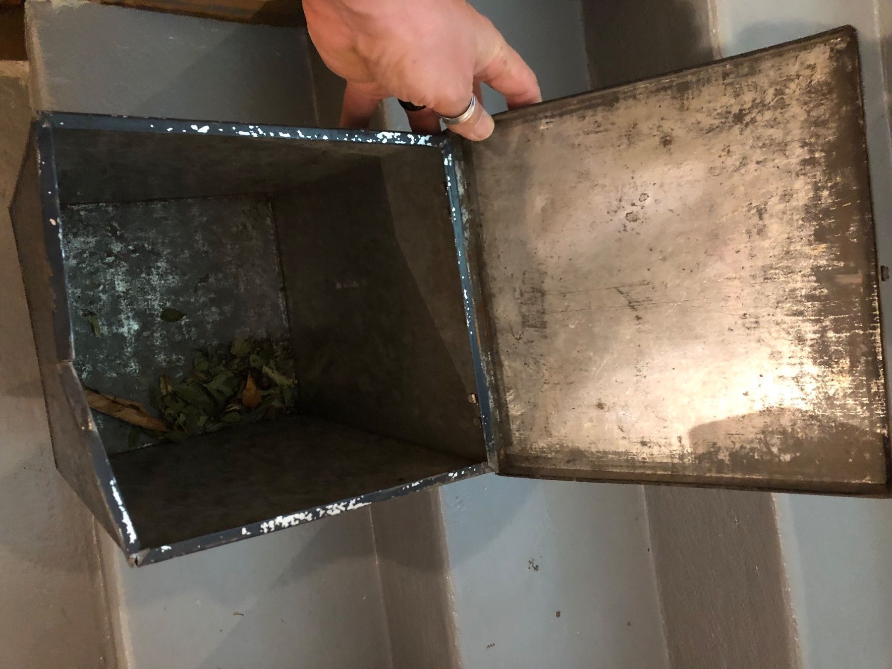 Dosen: ALTE TOLLE ZWIEBACK BLECHDOSE ORIGINAL – Gebraucht aus Balterswil von MR_FEELGOOD 4