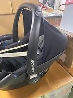 Maxi Cosi Pebble inkl. Isofix-Basis FamilyFix