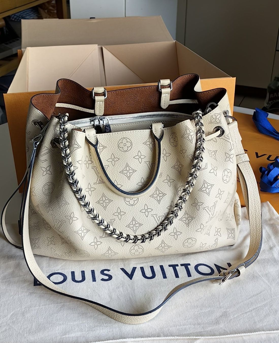Louis Vuitton Borse da donna: LOUIS VUITTON Full set Bella Tote M59203 – Usato da Pambio-Noranco venduto da mys_898f