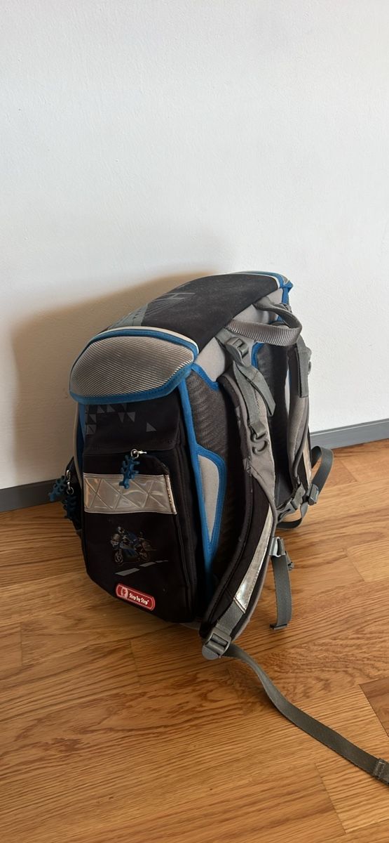 Step by Step Kindertaschen: Schulranzen Step by Step gebraucht mit Motiv Auto – Gebraucht aus Wädenswil von puh_n8wy 1