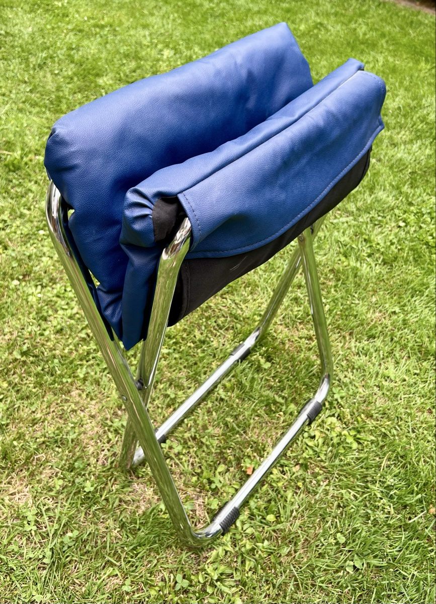 Fiam Sgabelli: Chico Outdoor-Hocker, Chrom - Schwarz - Blau – Usato da Hunzenschwil venduto da Madachica 2