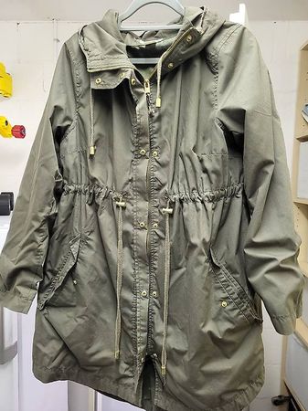 Dünne Umstandsjacke