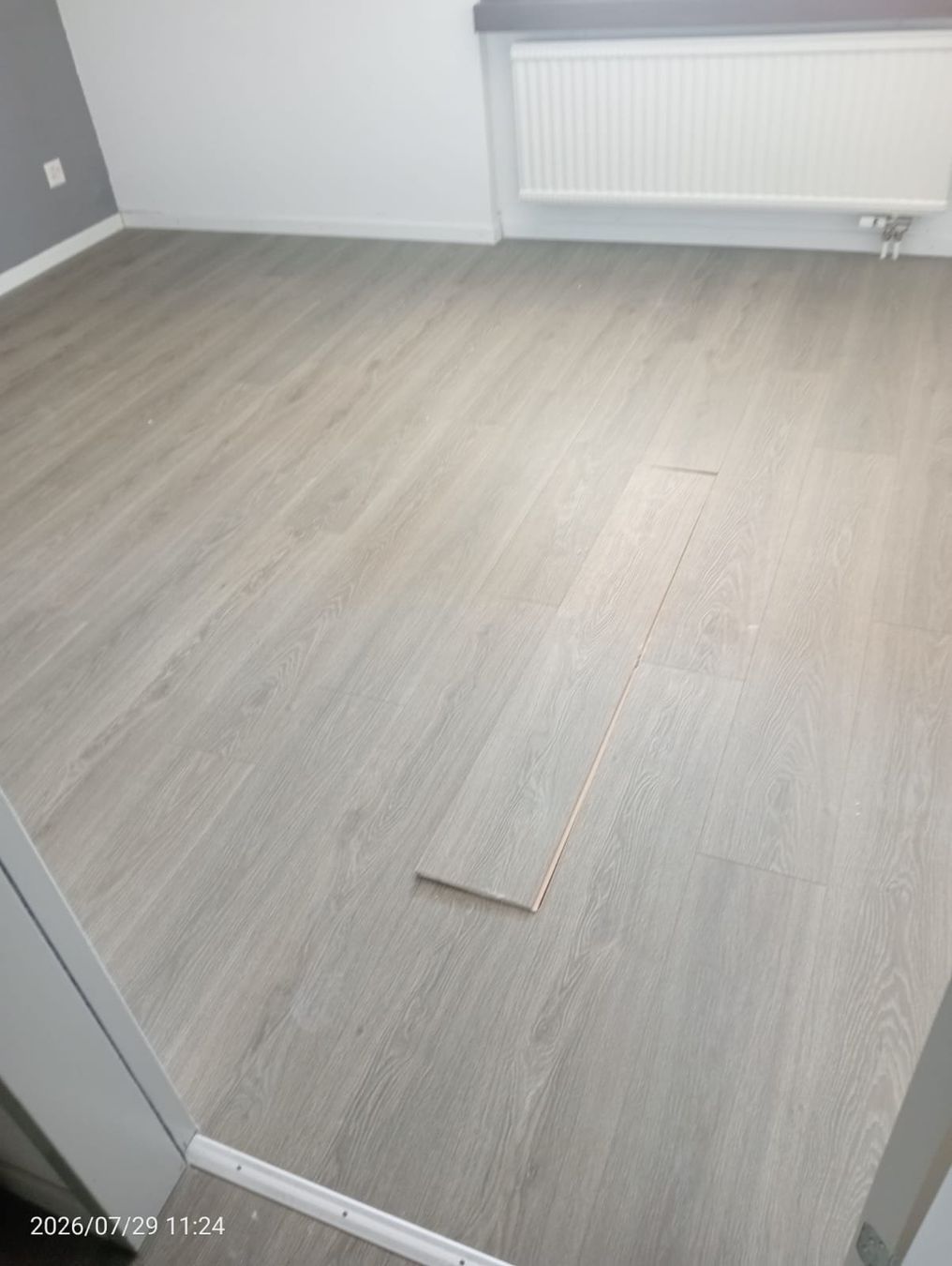 Rivestimenti per pavimenti: Laminat/Bodenbalag zu verschenken – Usato da Aathal-Seegräben venduto da Martin1818