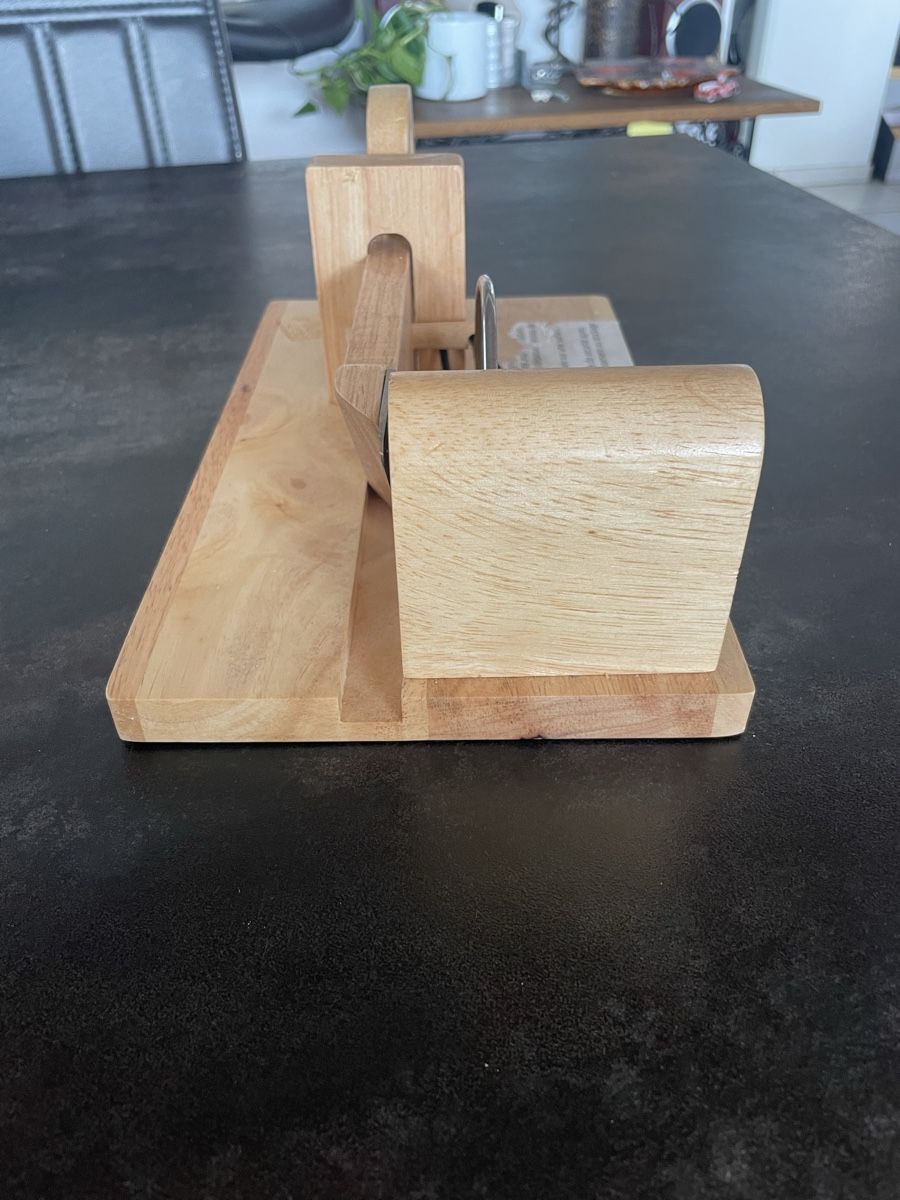Coltelli da cucina: Guillotine à Saucisson Wursthobel – Usato da Vallamand venduto da Bricbracbroc82 2