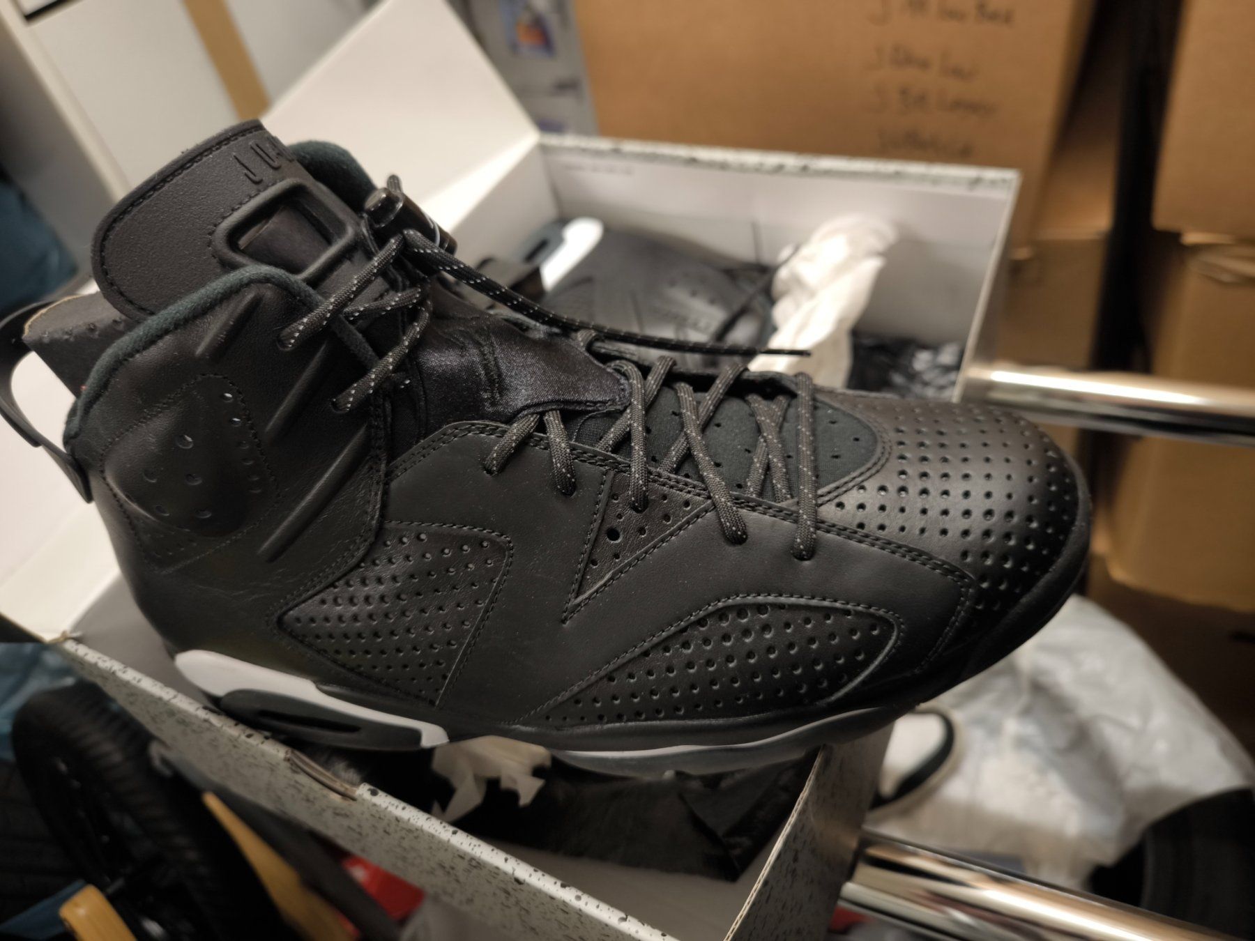 Jordan Scarpe da uomo: Jordan 6 Retro Black Cat Size 45 – Usato da Zürich venduto da l.to 3