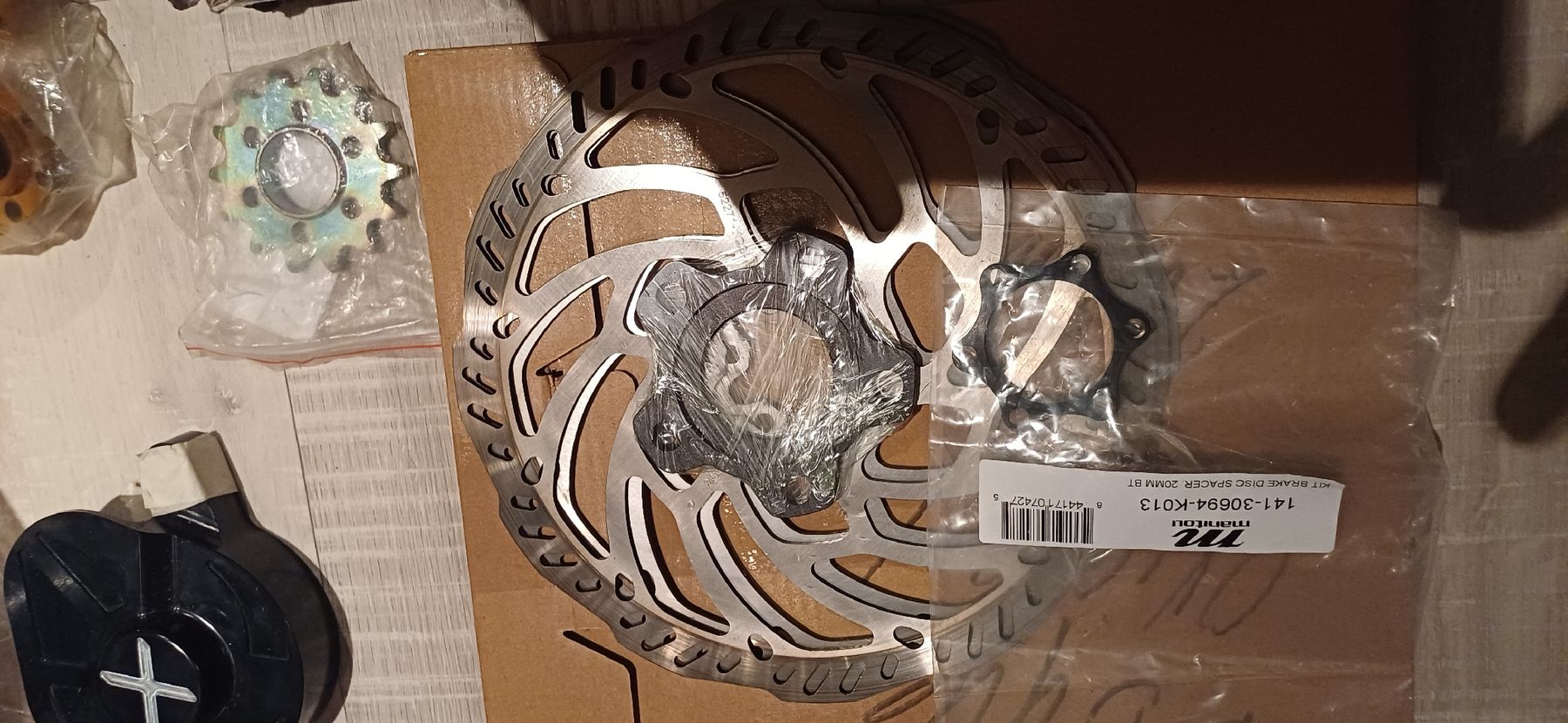 Sur-Ron Tutti i ricambio per moto: Surron light bee parts – Nuovo (secondo la descrizione) da Renens VD venduto da Kitealex 5
