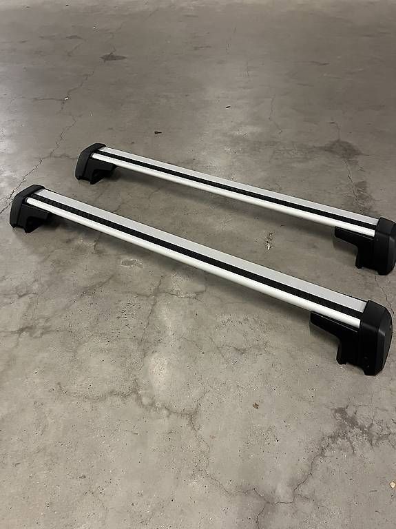 Dachträger: Barre de toit thule xc60  – Gebraucht aus Carouge GE von yan_7xhg