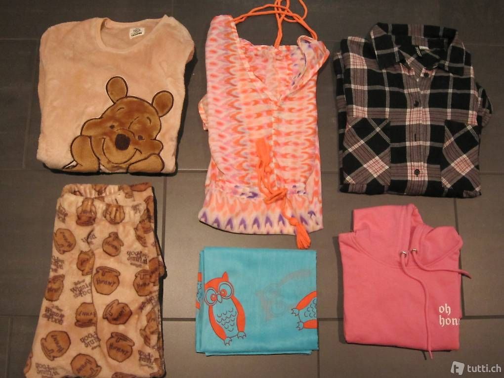 Lotti di vestiti: Kleiderpaket Gr. S (1) – Usato da Steinhausen venduto da ladisci