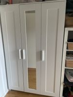 Schrank Kleider sehr guter Zustand