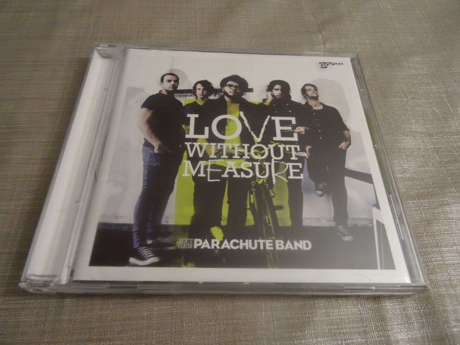 CD: Parachute Band - Love Without Measure CD – Usato da Olten venduto da Disc-Ausverkauf
