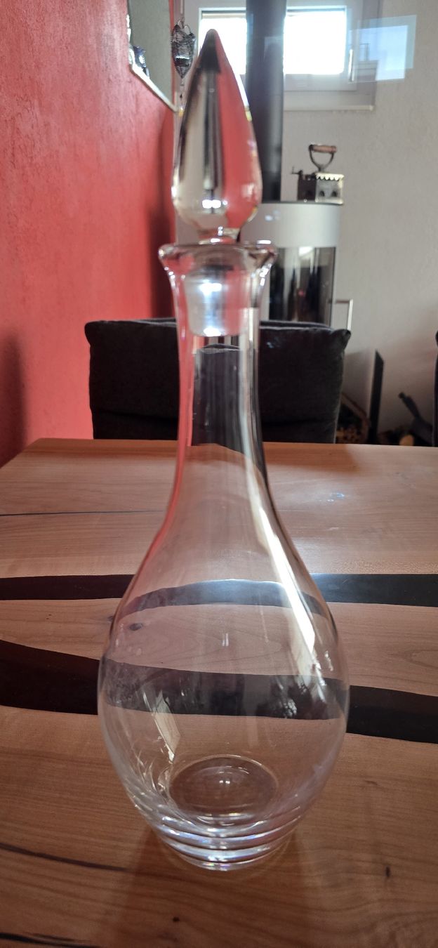 Caraffe: Elegante Glaskaraffe mit Stöpsel – Usato da Freienbach venduto da Geisli1