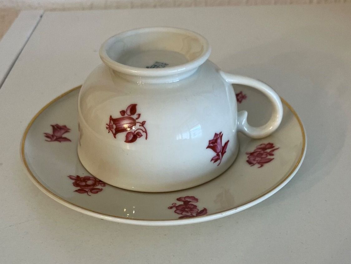 Set di piatti: Porcelaine Langenthal 1937 Services A – Usato da Peseux venduto da Chimon59 2