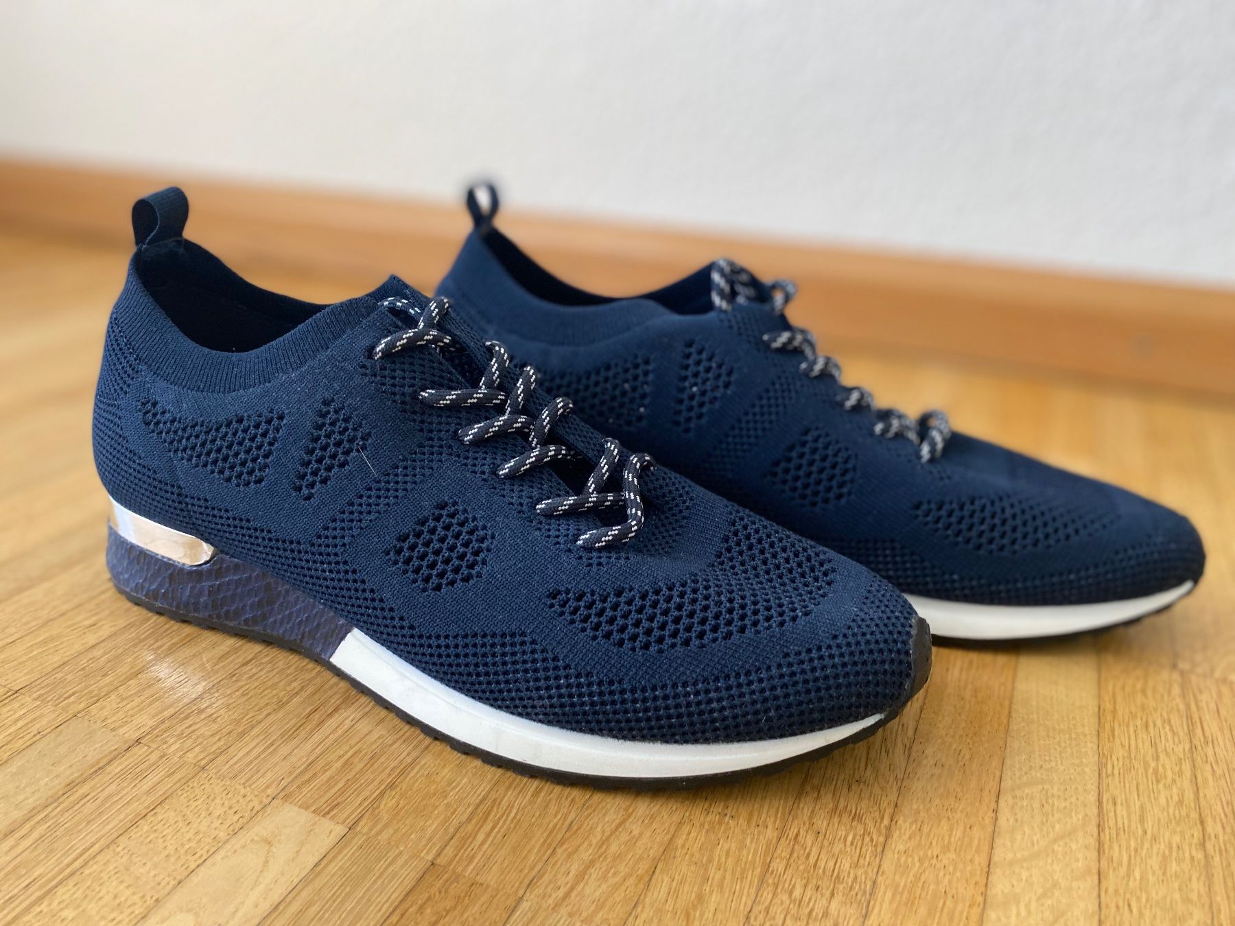Ochsner Shoes Damenschuhe: NEU!!! Oxmox Damensneaker dunkelblau – Neu (gemäss Beschreibung) aus Aesch BL von Gamazoru