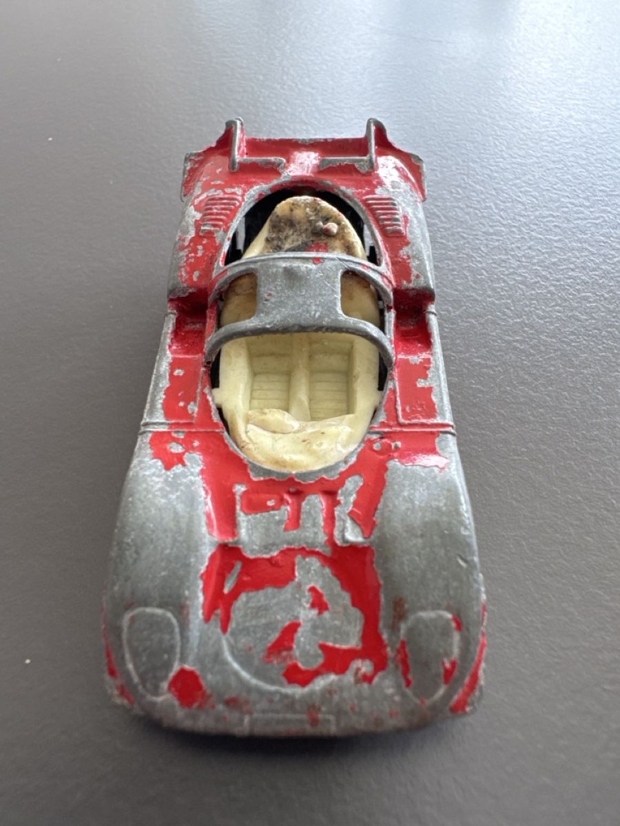 Spielzeuge: Spielzeugauto rot/silber gebraucht – Gebraucht aus Altdorf UR von pasgi1982 4