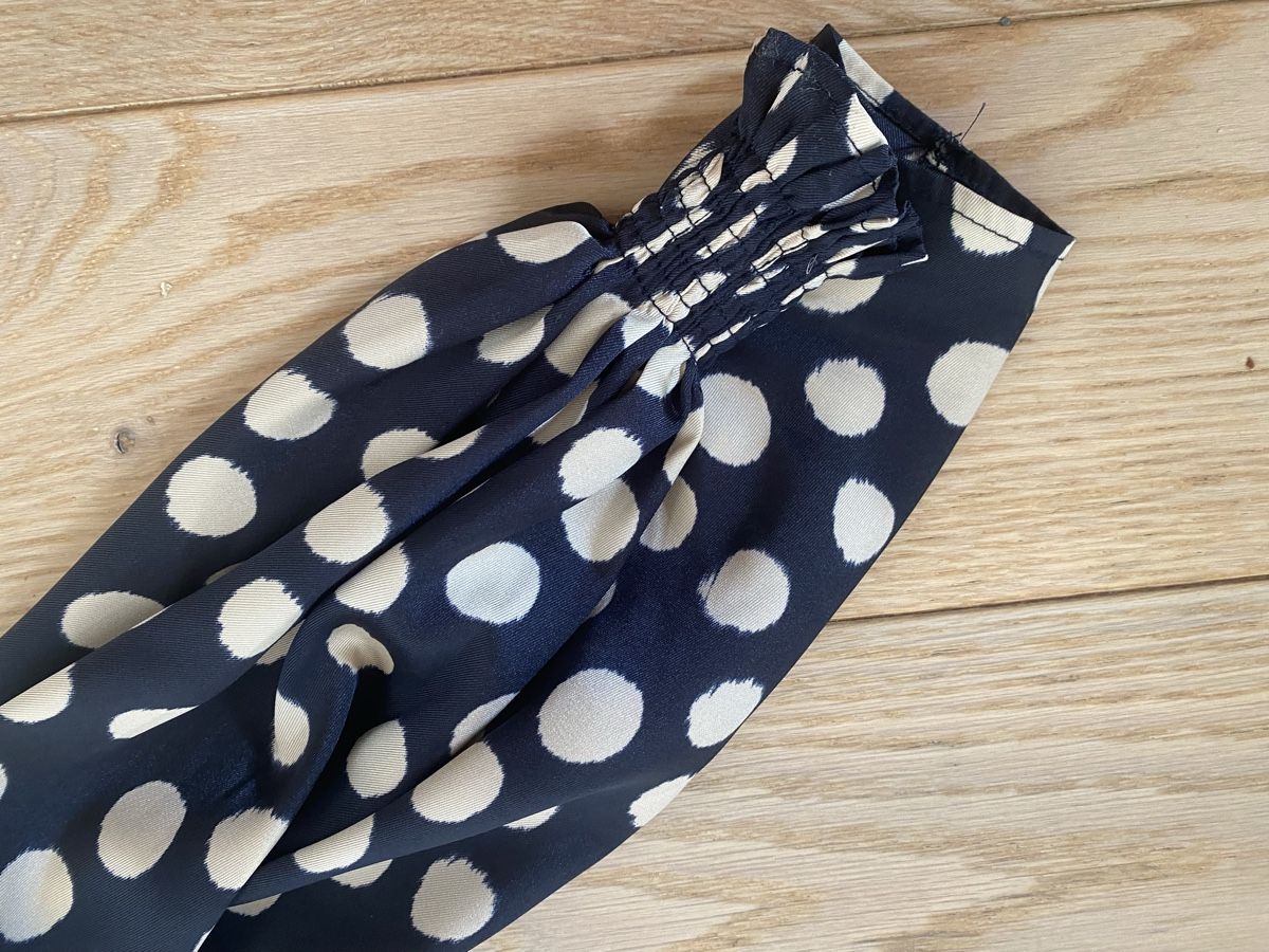 Mango Vestiti: Robe à pois Mango - bleu et blanc – Usato da Broc venduto da ffribourg 4