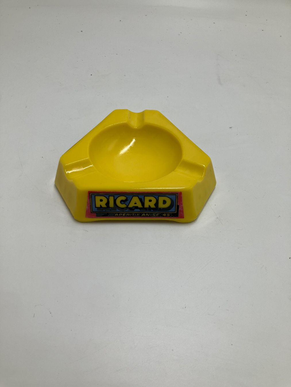 Portacenere: Cendrier Ricard – Usato da fribourg venduto da Retroverso 2