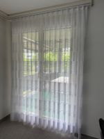 Heller, weisser Vorhang, neuwertig