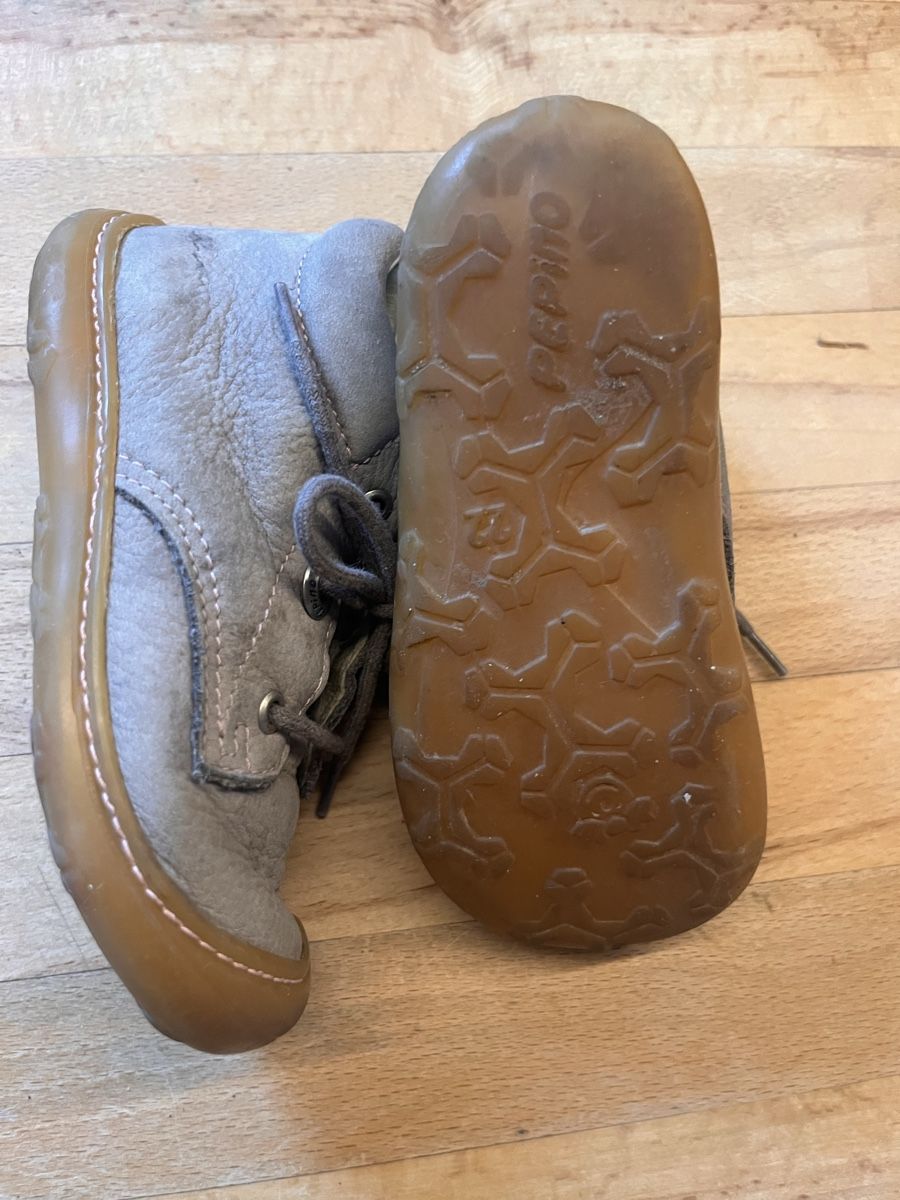 Scarpe per ragazzi: Pepinoschuhe Grösse 22 – Usato da Haslen AI venduto da reb_mz6g 2