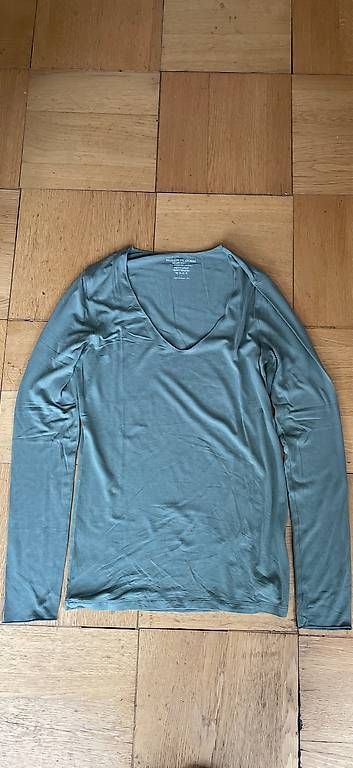 T-shirt: Langarmshirt – Usato da Luzern venduto da labouche78