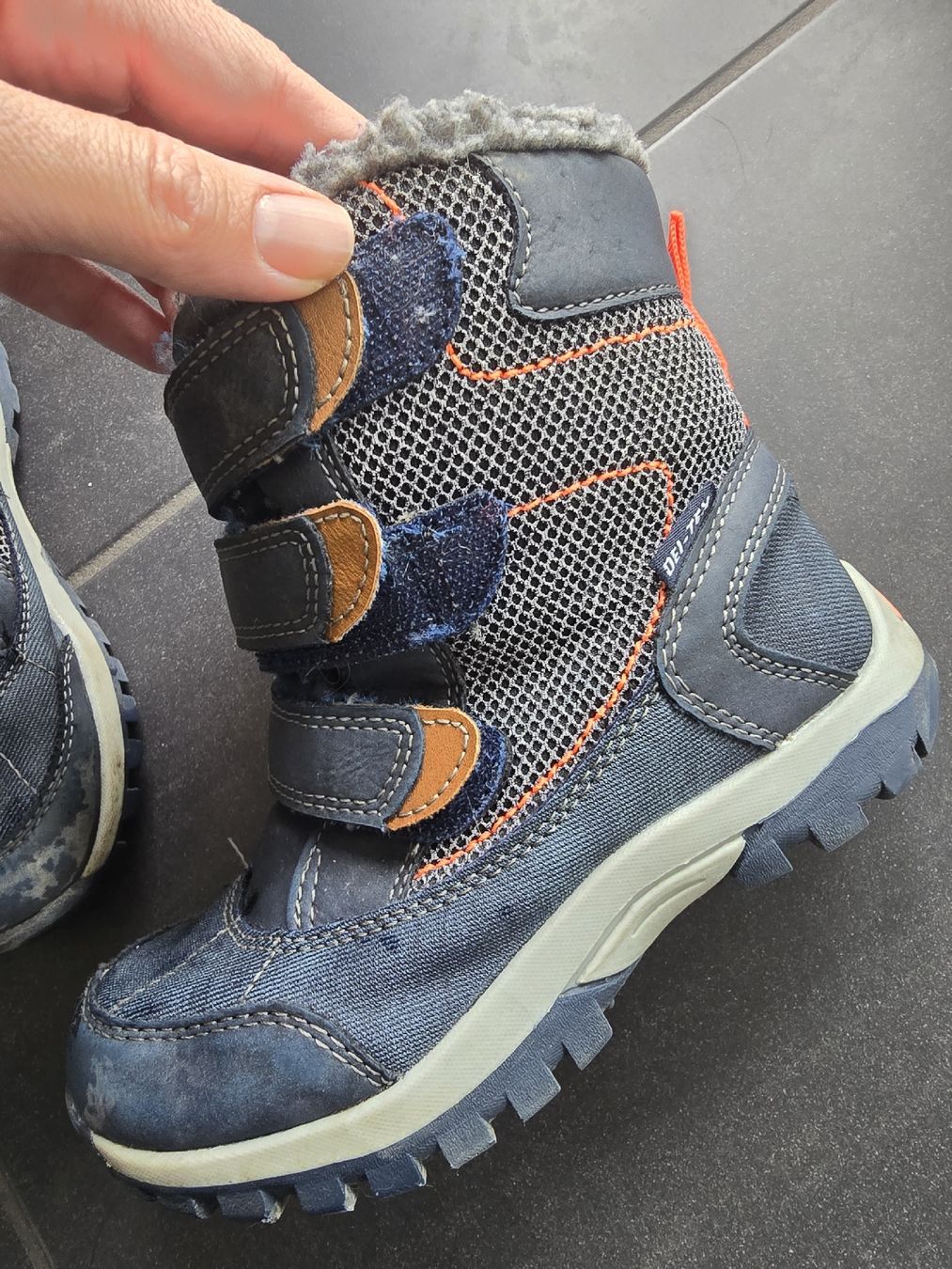 Scarpe per ragazzi: Winterschuhe gr.31 – Usato da Unterentfelden venduto da Panda-87 3