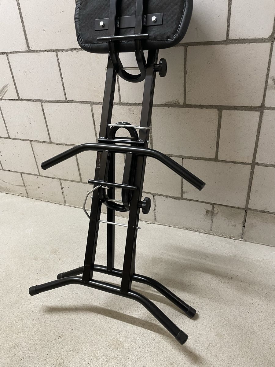Strumenti musicali: Keyboard Stuhl  – Usato da Riehen venduto da ose58