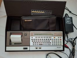 SHARP PC-1500 Pocket Computer mit Printer CE-150 und Zubehör