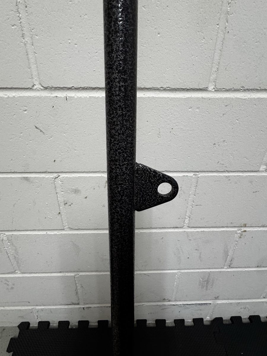 Hometrainer: Lat Pulldown Stange – Gebraucht aus Altishofen von N.97 1