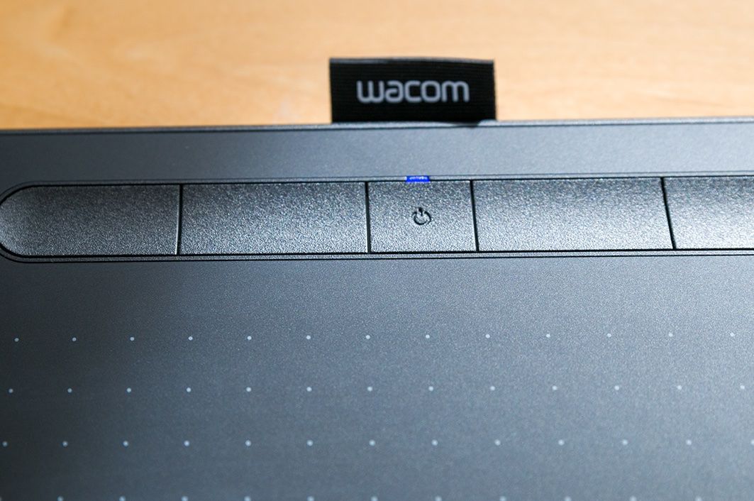 Wacom Tablet PC: Wacom Intuos M CTL-6100WL – Usato da Arni AG venduto da onik78 1