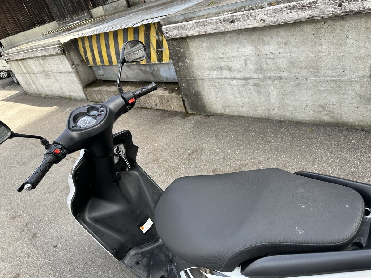 Yamaha Scooters: Yamaha jog rr mit gelb Nummer  – Gebraucht aus Frauenfeld von lodola1961 4