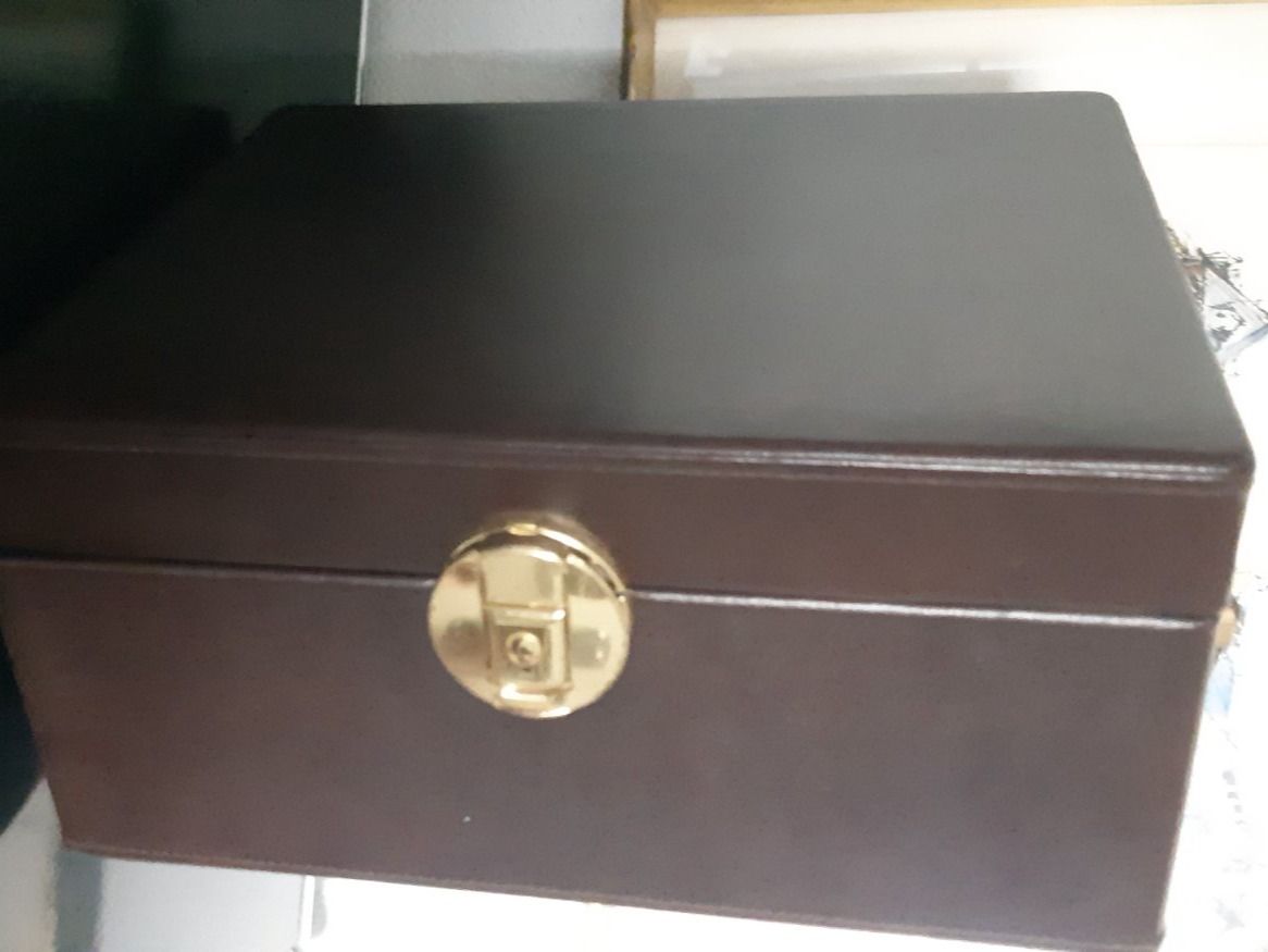 Valises de voyage: Reisebar in Lederkoffer – D'occasion à Stetten AG par Brissago25 4