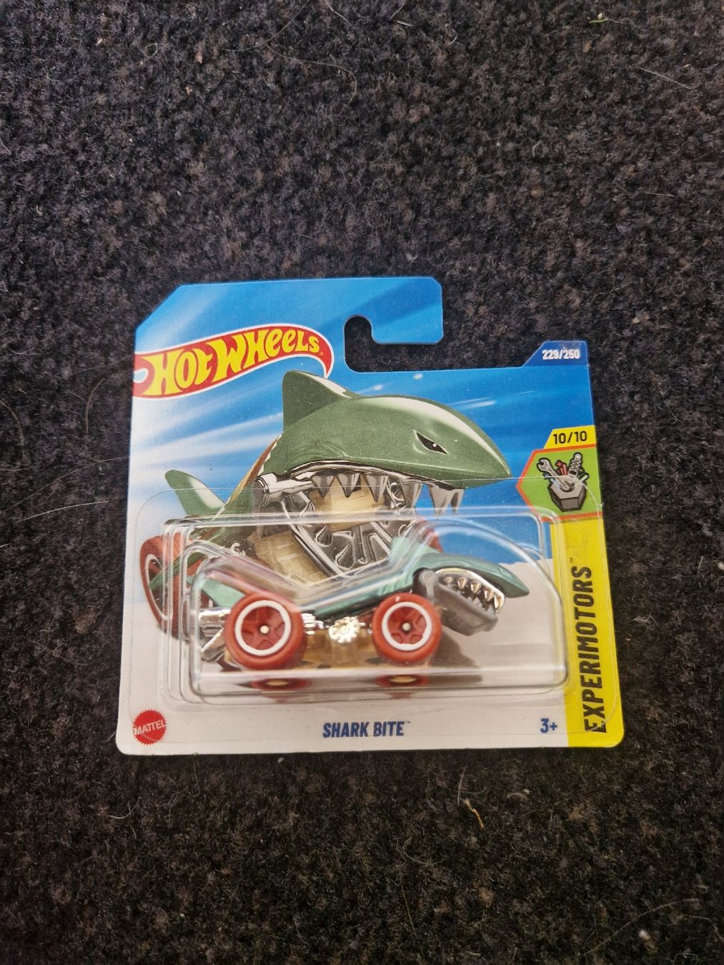 Hot Wheels Voitures modèles: Hotwheels Treasure Hunt Shark Bite #68 – Neuf avec emballage d'origine à Arni AG par Lea_Sahli