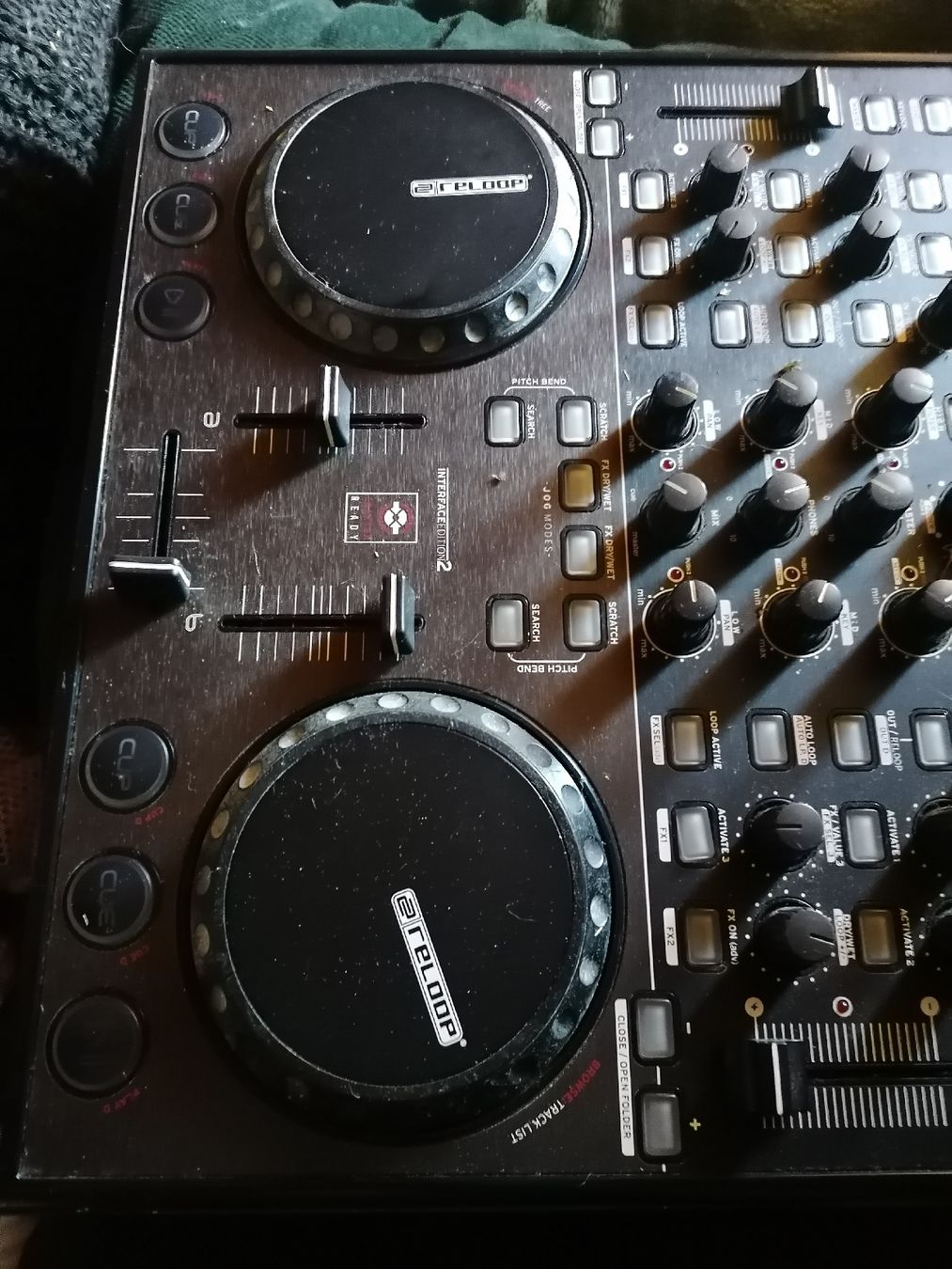 Reloop Platines de mixage: Reloop Interface Edition 2 DJ-Controller  – D'occasion à Boniswil par 1988liringreen 2