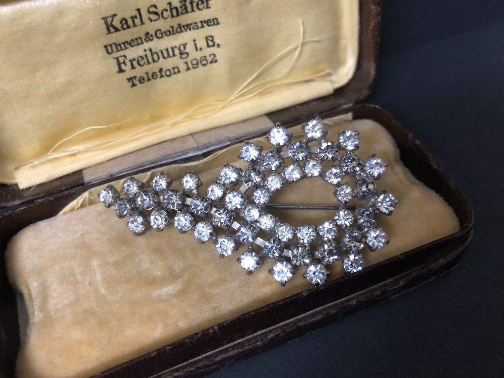 Vintage Brosche (Gebraucht) in Spiegel b. Bern für CHF 16 – mit ...