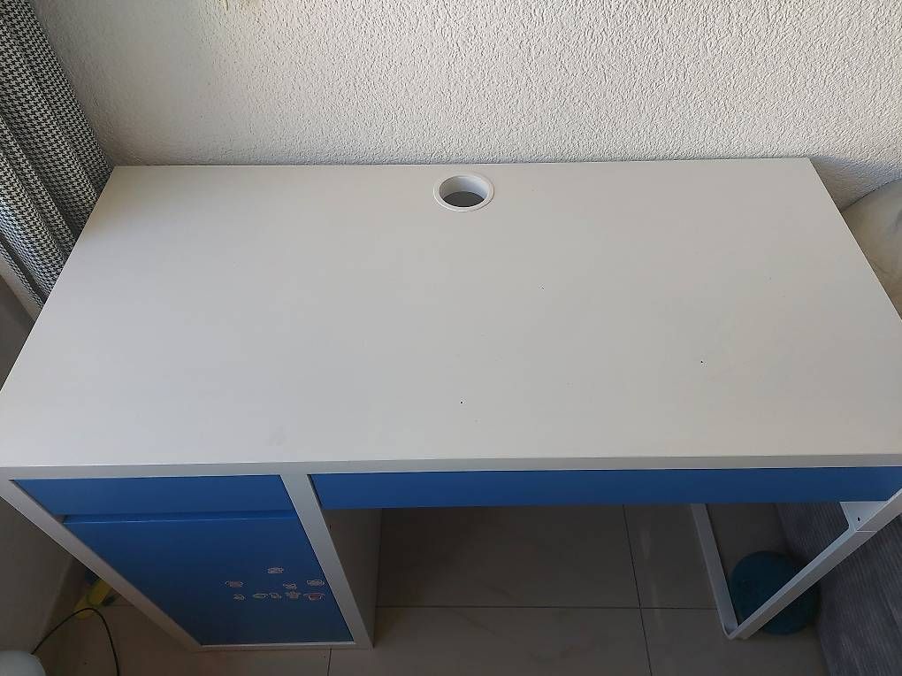 Scrivanie: Kinder Schreibtisch  – Usato da Baar venduto da vpa_q7mw 1