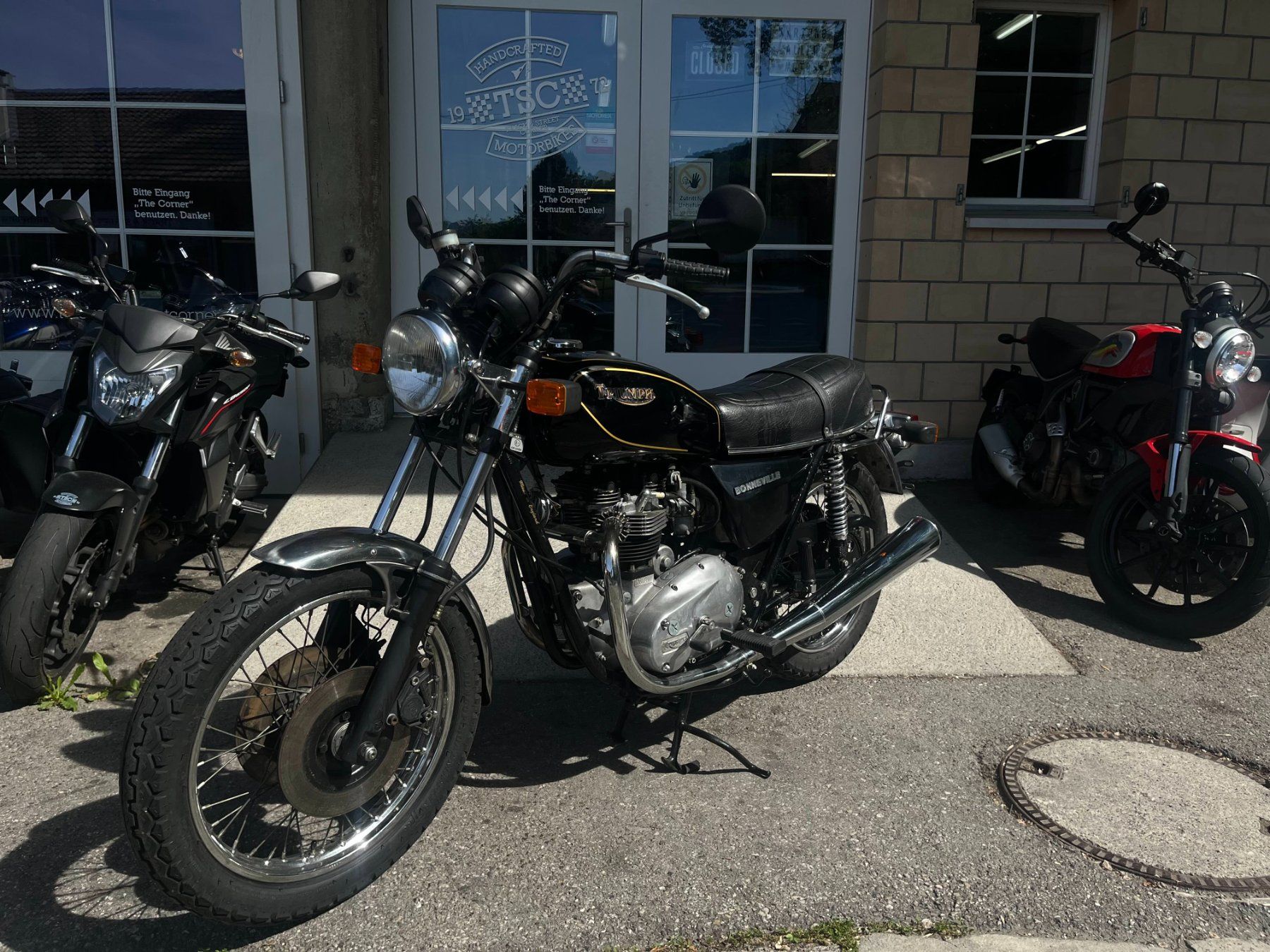 Triumph Strada: TRIUMPH Bonneville 750 – Usato da Burgdorf venduto da scm02