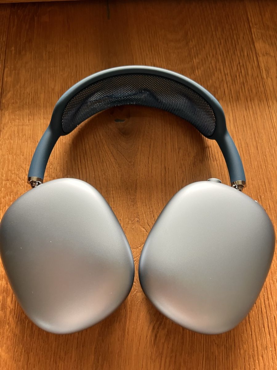 Apple Cuffie: Apple AirPods Max - Sky Blue - Excellent Condition – Usato da Altendorf venduto da Angie__Z
