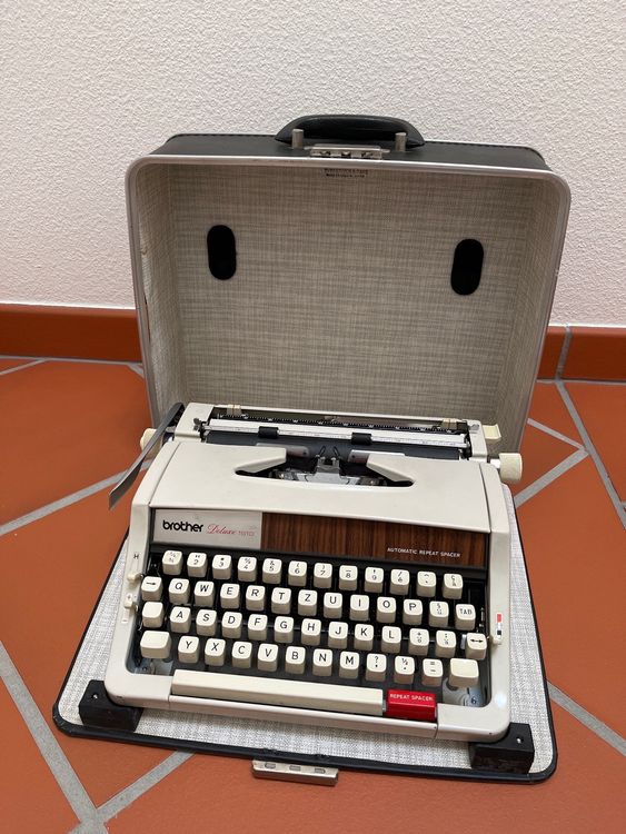 Brother Deluxe 1510 Schreibmaschine | Kaufen auf Ricardo