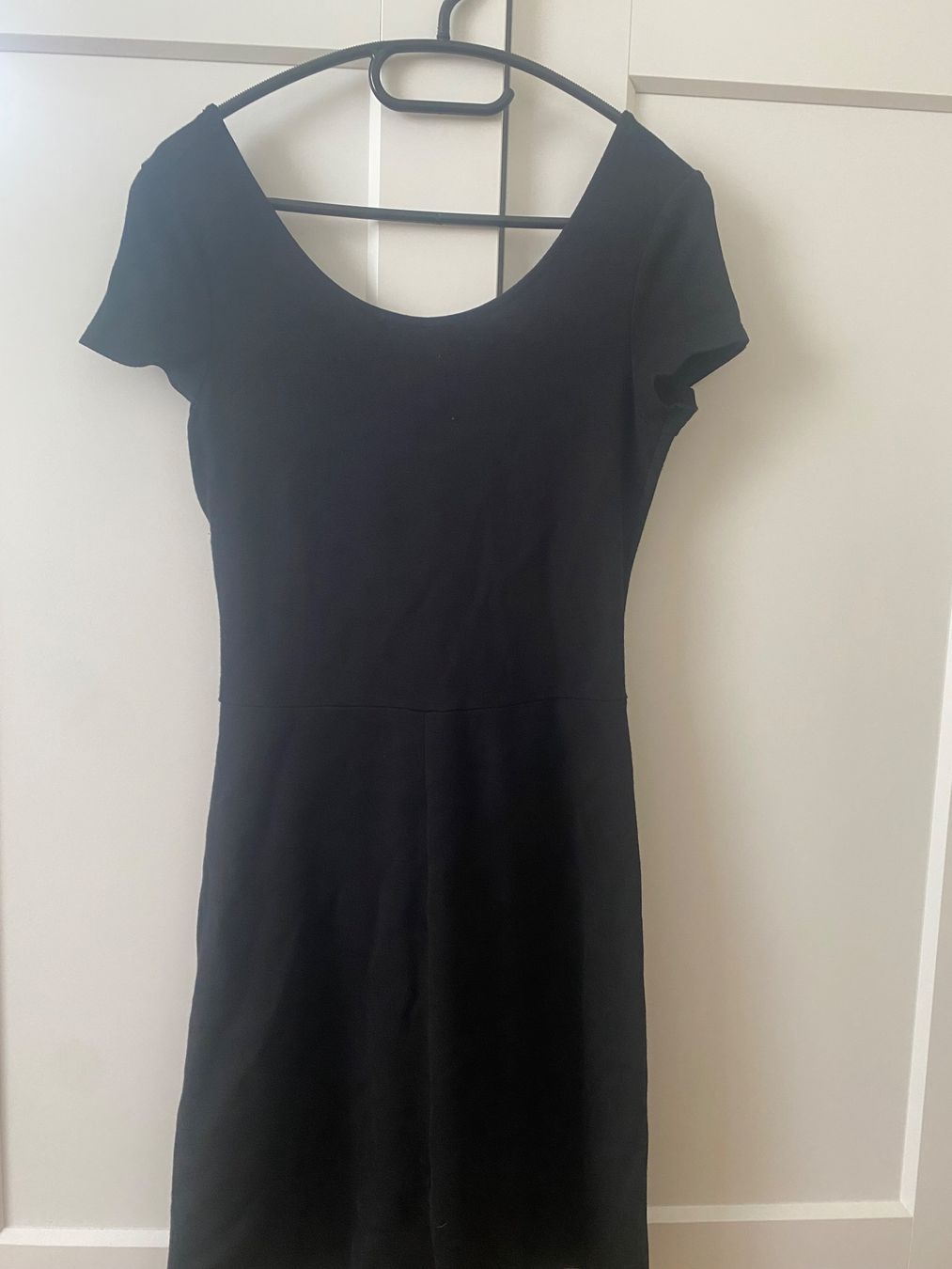 Esprit Vestiti: Esprit schwarzes kurzes Kleid – Usato da Bern venduto da sophie.wahlmueller