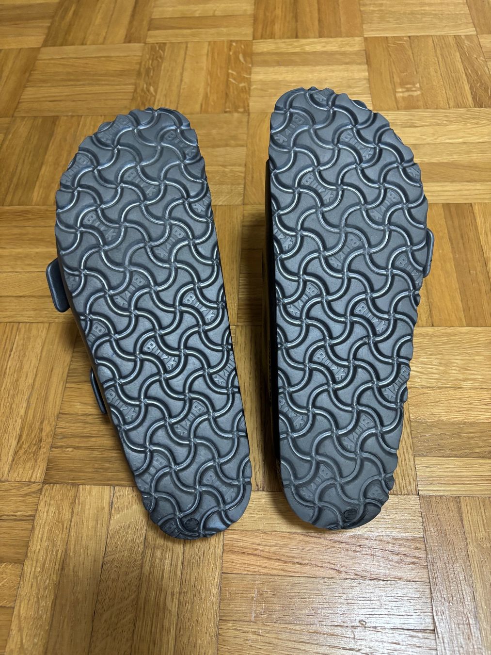 Birkenstock Scarpe da uomo: Birkenstock Arizona Eva – Usato da Luzern venduto da naome 3