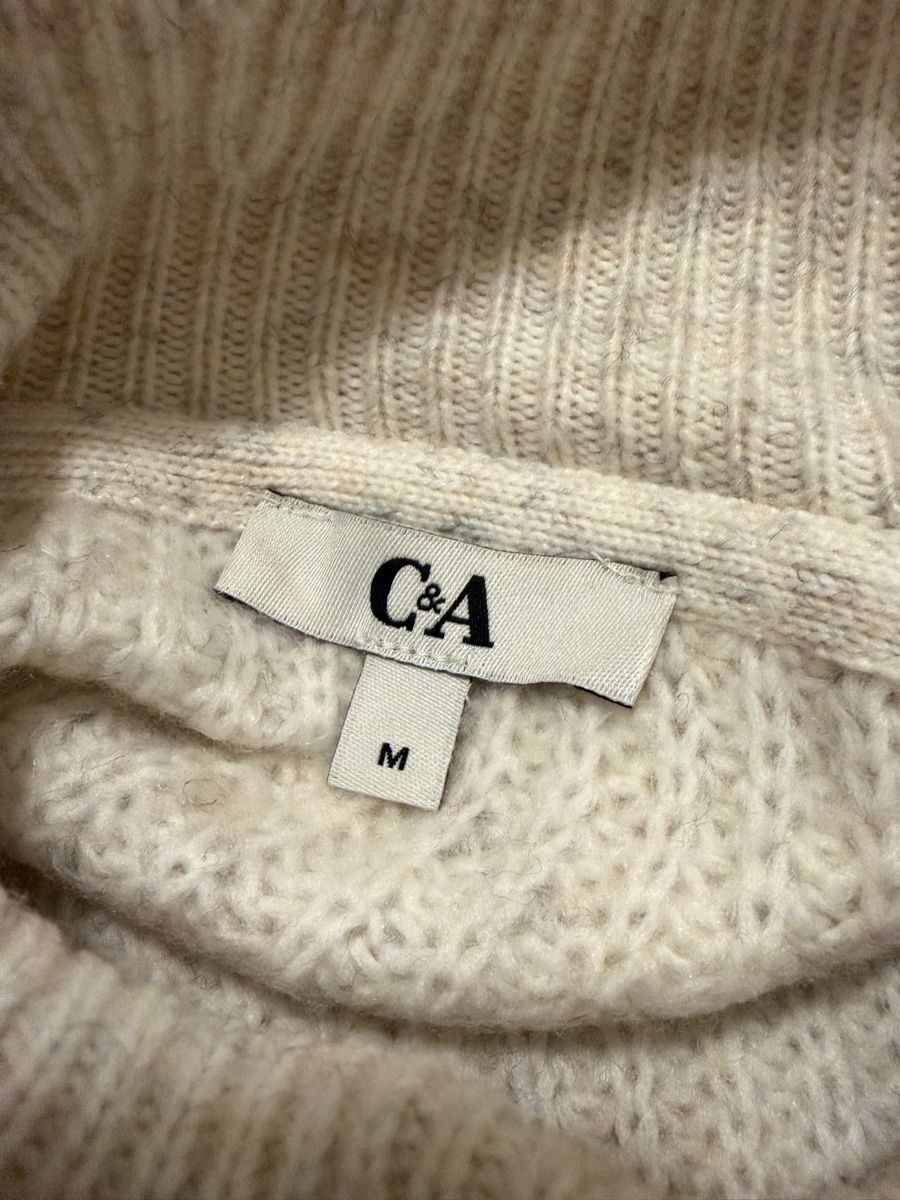 C&A Pullover & Sweatshirts: Rollkragenpullover C&A beige Zopfmuster Grösse M. – Gebraucht aus Adliswil von StephanieAnnina 7