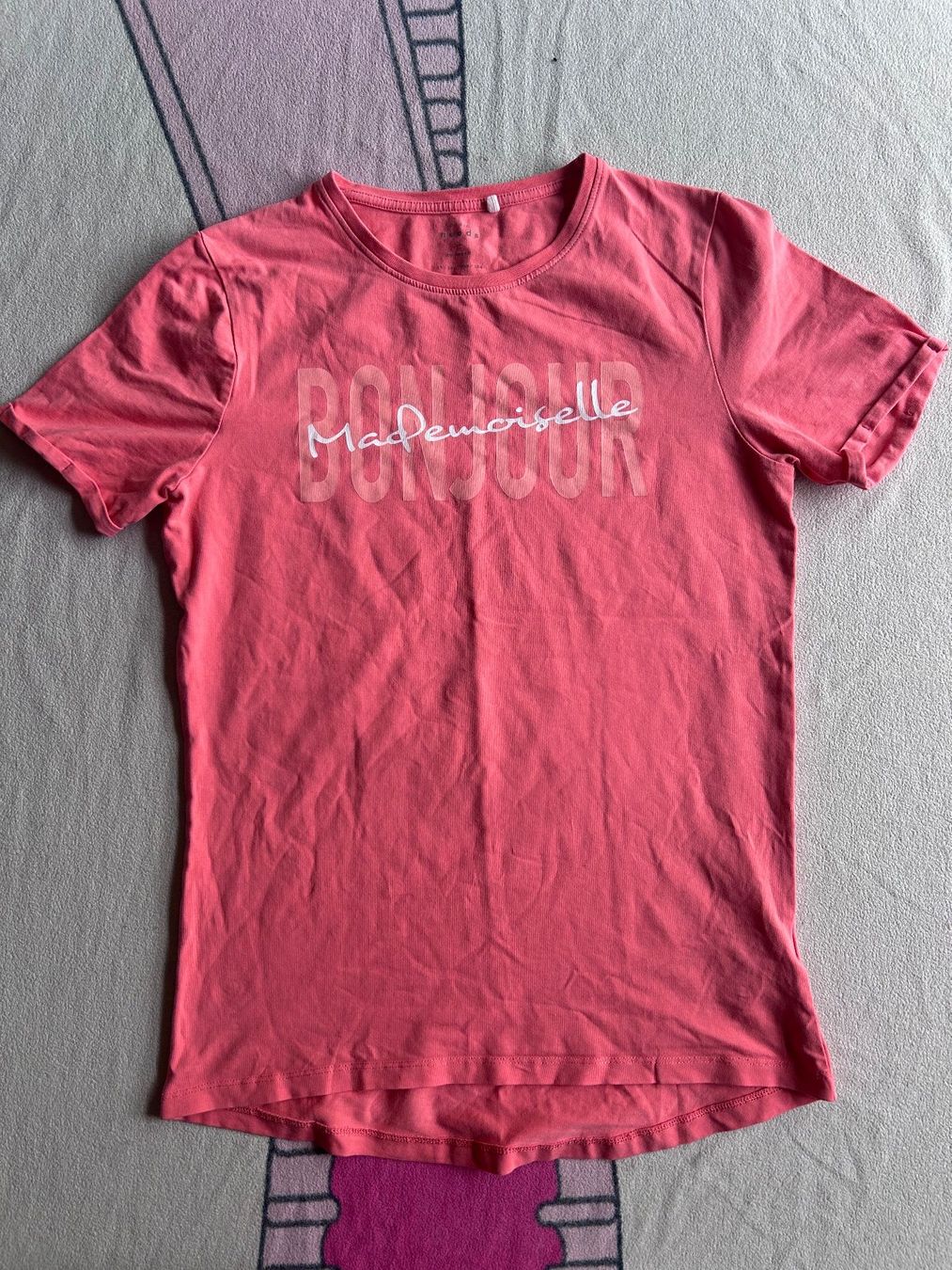 Levi's Kleiderpakete & -sets: Levi's T-Shirt, rot + Basic Needs Shirt, Gr. S – Gebraucht aus Vernier von Melone74 3