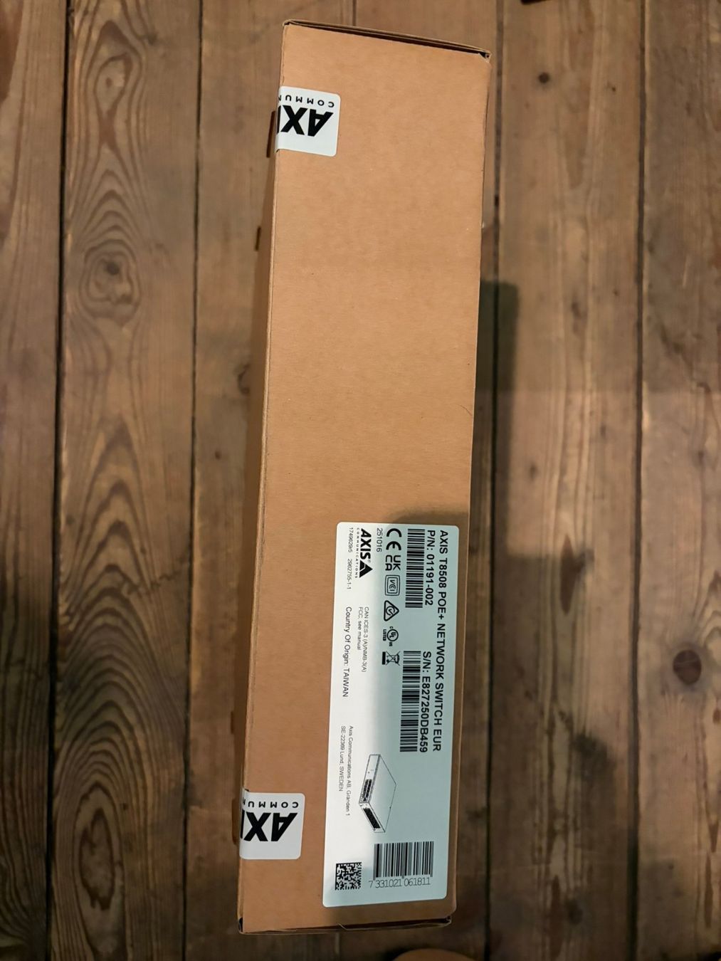 Axis Hub & Switch: Axis PoE+ Switch T8508 8 Port – Nuovo e nell'imballaggio originale da Beringen venduto da ebli37
