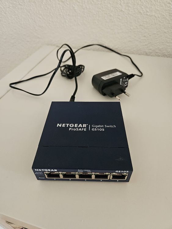 Netgear ProSafe 5 Port Gigabit Switch GS105 v4 (Gebraucht) in Worb für CHF 1 - mit Lieferung auf