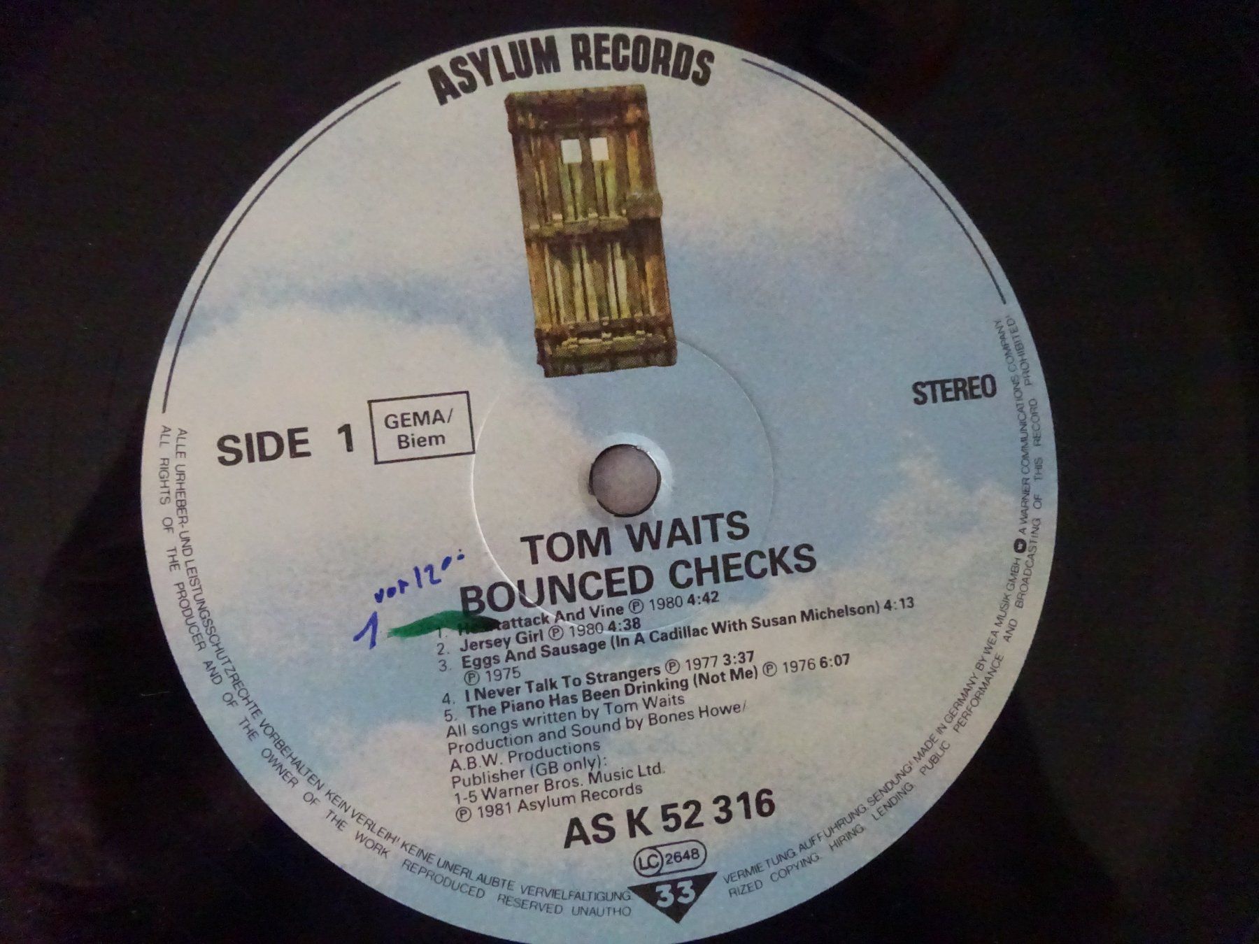 Vinyles: TOM WAITS ** BOUNCED CHECKS – D'occasion à Luzern par xrayspex99 4