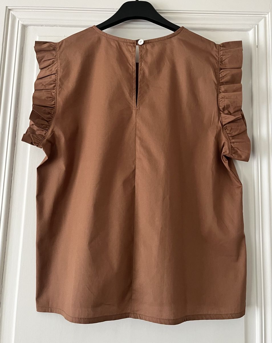 Tops: Haut AKÈ – Gebraucht aus Lausanne von micou47 2